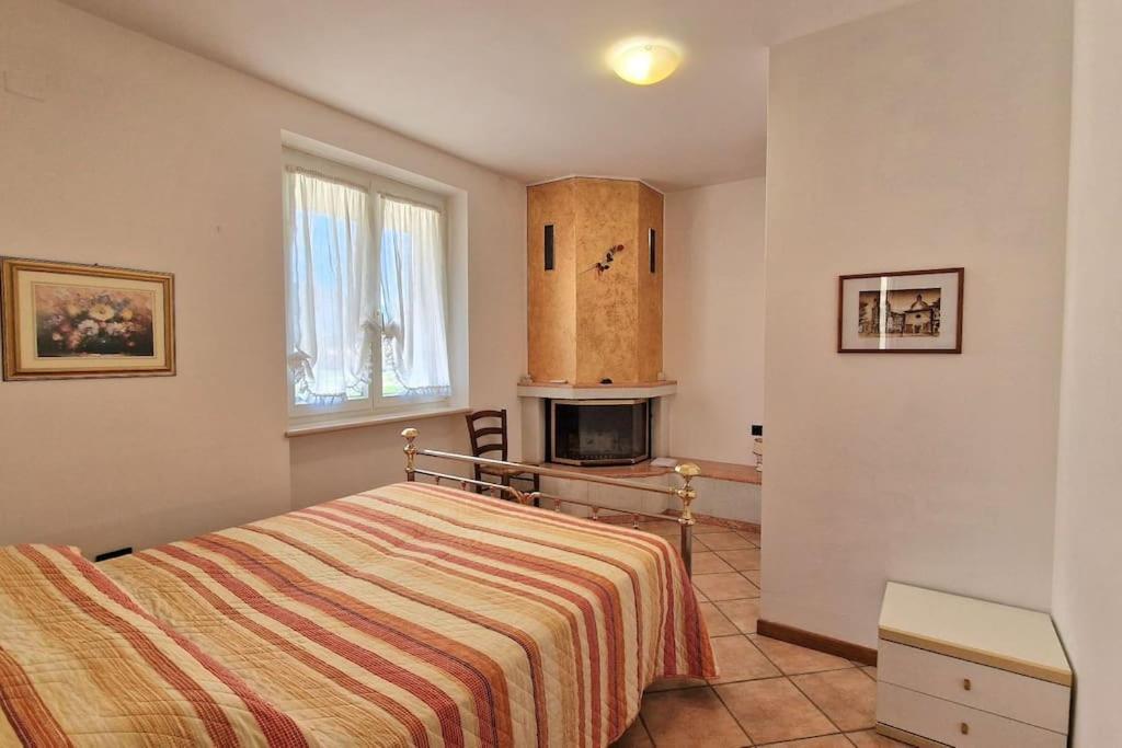 Ferienwohnung Ca' Degli Ulivi Caprino Veronese Exterior foto